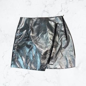 Metallic mini skirt